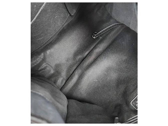 Chanel Borsa a tracolla CC traforata nera Nero - vista 11