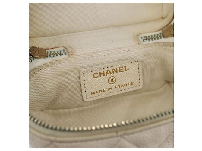 Chanel Top Handle Zip Around Vanity Case with Chain Quilted Caviar Mini Bianco - vista 6