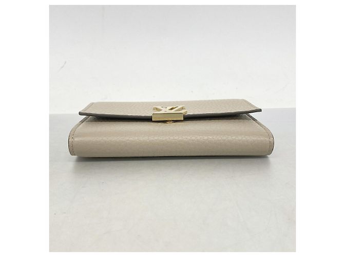 Louis Vuitton Portefeuille Capucines Compact Tri-fold Wallet - vista 2
