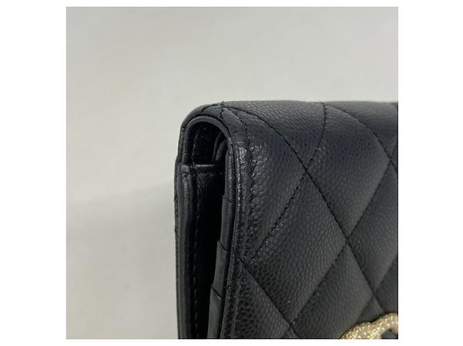 Cartera bi-fold Chanel Matelassé Negro - vista 5
