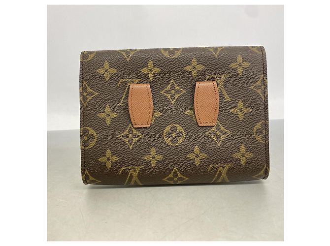 Louis Vuitton Monogram Arche Gürteltasche Braun - Ansicht 8