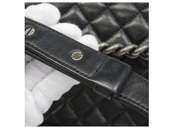 Borsa a tracolla Chanel Boy Chain Nero - vista 10