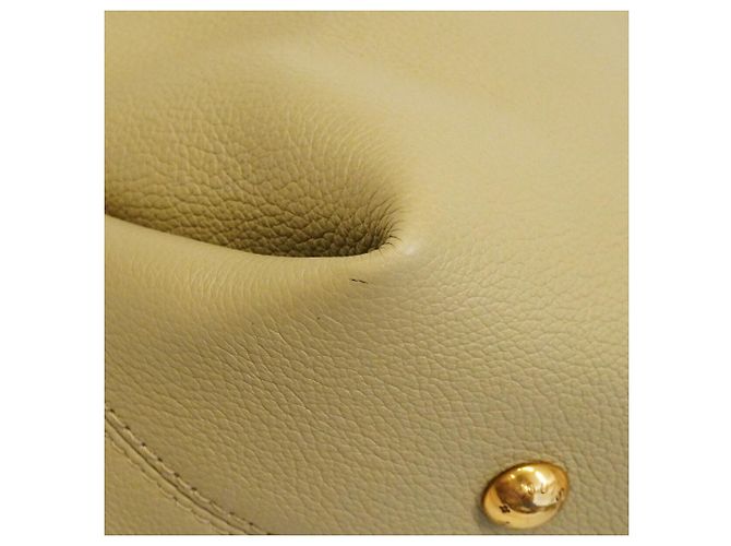 Borsa Tote Lowkey Cabas MM Louis Vuitton Beige - vista 6