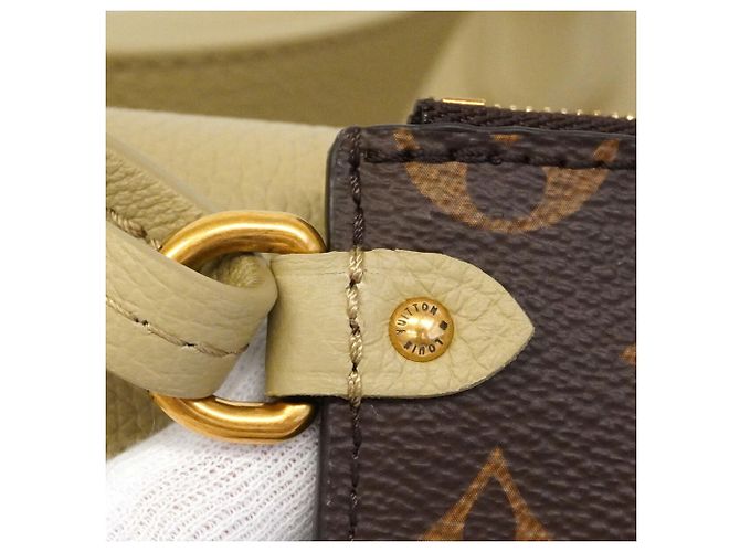Borsa Tote Lowkey Cabas MM Louis Vuitton Beige - vista 8