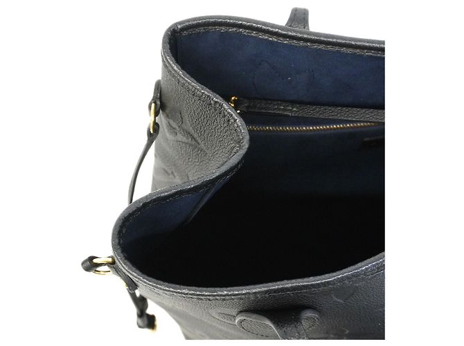 Borsa Tote Louis Vuitton Monogram Empreinte Neverfull MM Nero - vista 10