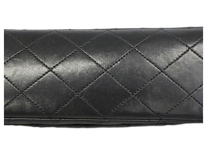 Borsa a tracolla Chanel Matelassé in pelle d'agnello nera Nero - vista 3