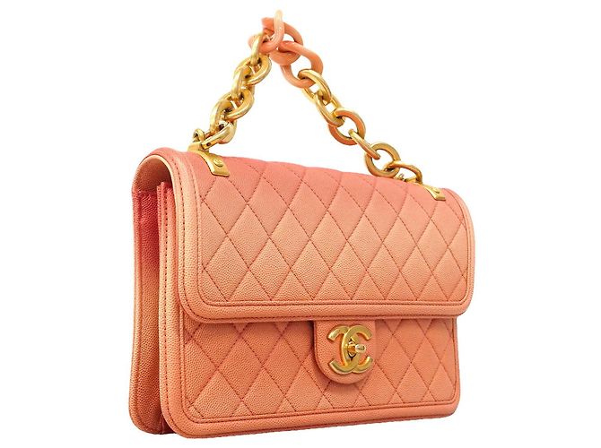 Borsa a tracolla Chanel Matelassé in pelle caviar rosa - vista 2