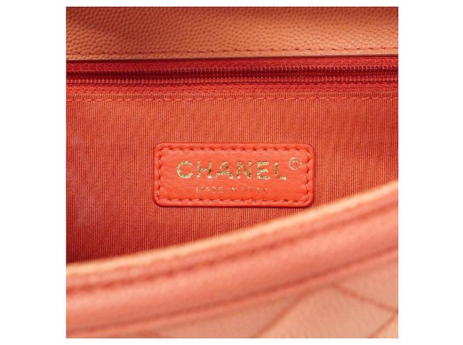 Borsa a tracolla Chanel Matelassé in pelle caviar rosa - vista 5