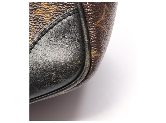 Louis Vuitton Portedocuments Voyage GM Business Bag Marrone Nero - vista 9