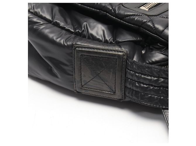Borsa a tracolla Chanel Coco Cocoon Small Messenger Nero - vista 7