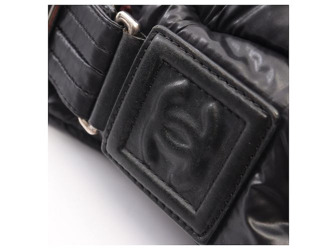 Borsa a tracolla Chanel Coco Cocoon Small Messenger Nero - vista 10
