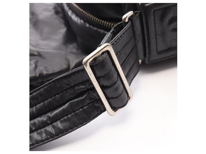Borsa a tracolla Chanel Coco Cocoon Small Messenger Nero - vista 11