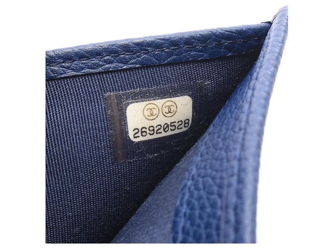 Portapassaporto in pelle blu navy Chanel Coco Mark - vista 5
