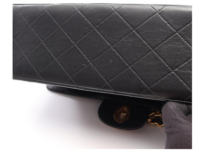 Borsa a tracolla Chanel Large Matelassé 34 Single Flap Nero - vista 11