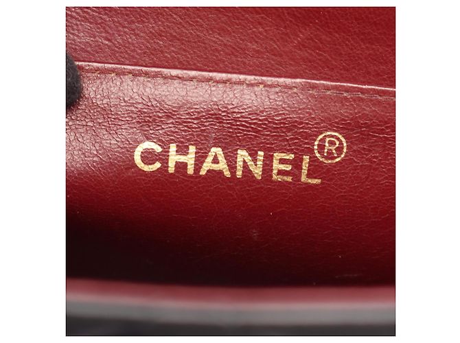 Borsa a tracolla Chanel Large Matelassé 34 Single Flap Nero - vista 4