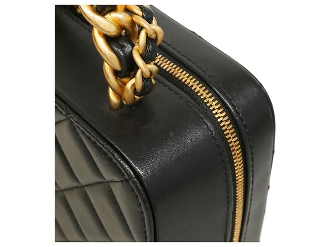 Borsa a tracolla con catena Chanel Matelassé Nero - vista 6