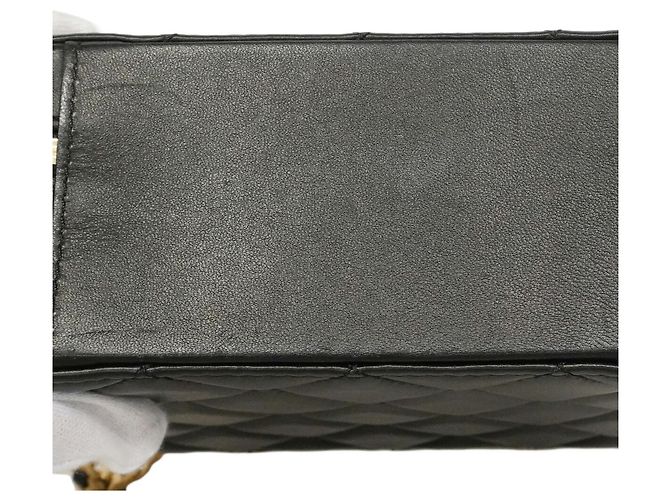 Borsa a tracolla con catena Chanel Matelassé Nero - vista 7