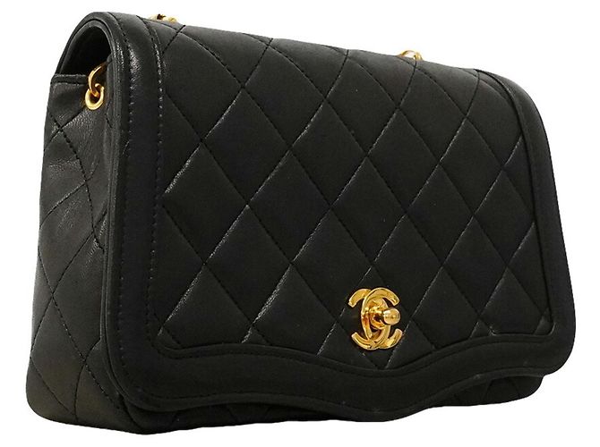 Borsa a tracolla Chanel Matelassé con catena Nero - vista 2