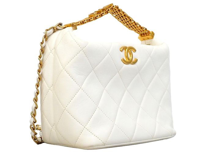 Borsa hobo Chanel Matelassé con catena Bianco - vista 2
