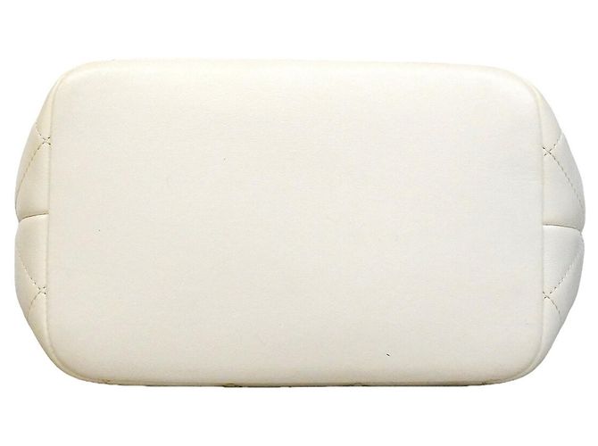 Borsa hobo Chanel Matelassé con catena Bianco - vista 3