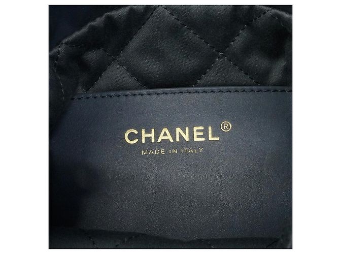 Borsa a tracolla Chanel in vitello blu - vista 5