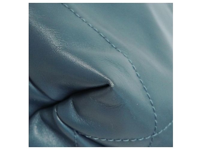 Borsa a tracolla Chanel in vitello blu - vista 6