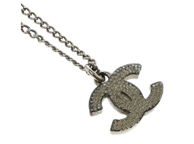 Pendente Chanel Vintage CC in metallo con cristalli Large Argento - vista 3