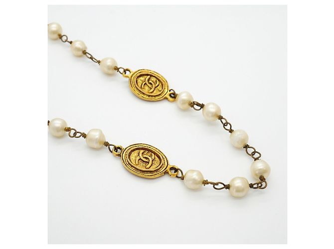 Collana Chanel placcata oro con perla sintetica D'oro - vista 2