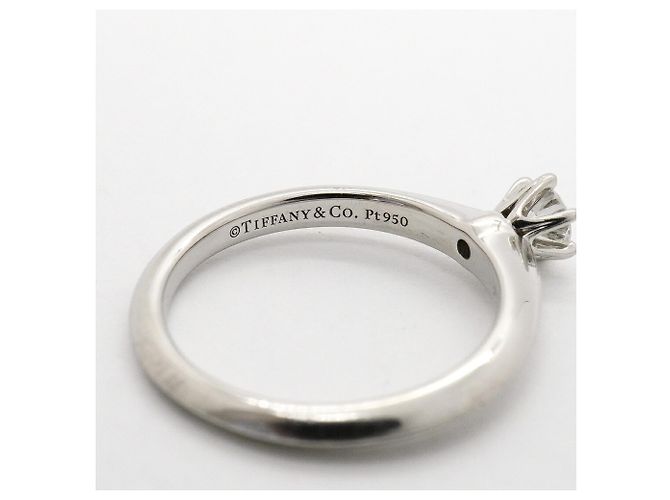 Tiffany & Co. Solitärring aus Platin 950 - Ansicht 4