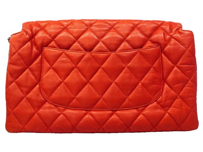 Borsa a tracolla Chanel Matelassé Rosso - vista 15