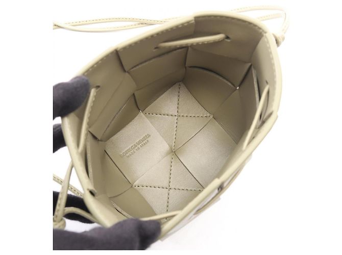 Bottega Veneta Cassette Mini Borsa a Secchiello a Tracolla Cachi - vista 3