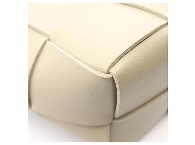Bottega Veneta Cassette Mini Borsa a Secchiello a Tracolla Cachi - vista 6