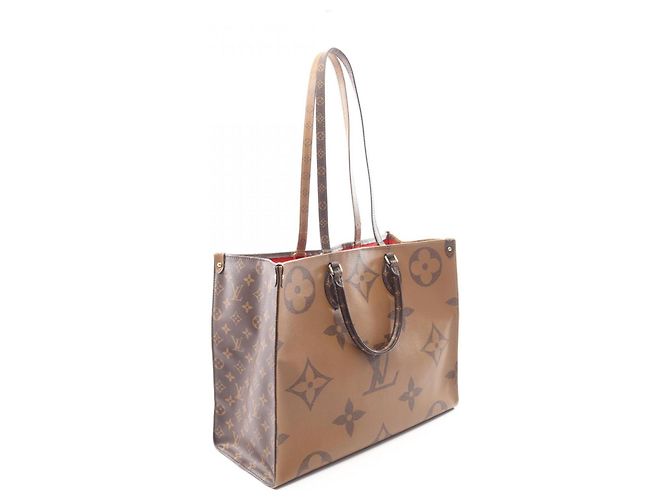 Borsa Tote Louis Vuitton OnTheGo GM Marrone Beige Monogramma - vista 2