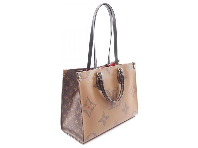 Borsa Tote Louis Vuitton OnTheGo MM Marrone Beige Monogramma - vista 2
