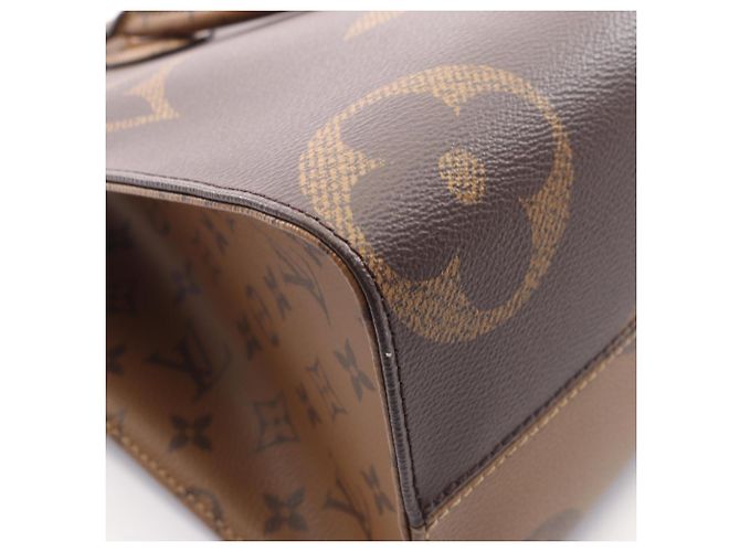 Borsa Tote Louis Vuitton OnTheGo MM Marrone Beige Monogramma - vista 6