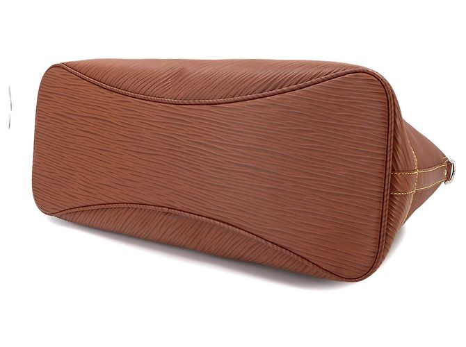 Borsa Louis Vuitton Epi XL Alma GM Cognac - vista 5