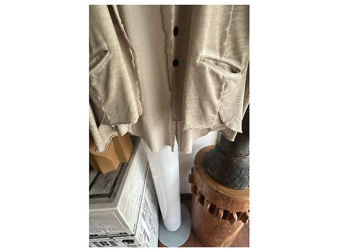 Munthe Plus Simonsen Chaqueta de punto beige PLU con botones negros - vista 4