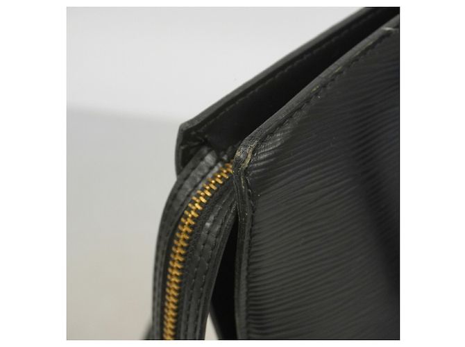 Borsa a tracolla Louis Vuitton Epi Saint Jacques Nero - vista 11