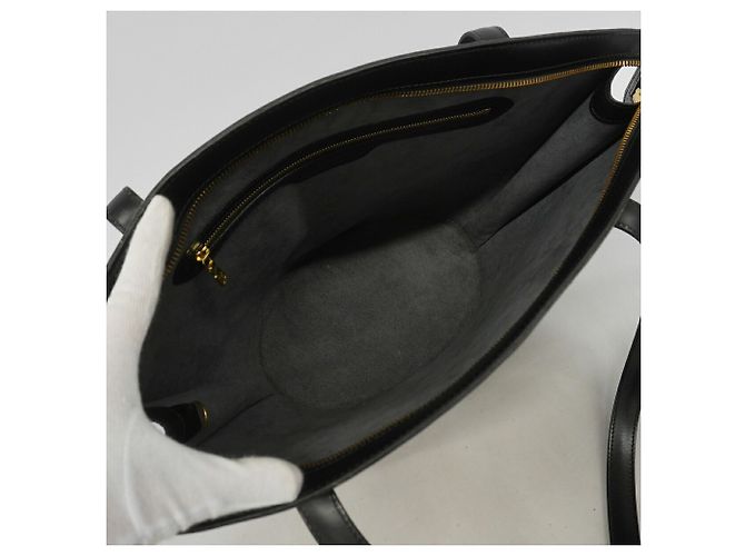 Borsa a tracolla Louis Vuitton Epi Saint Jacques Nero - vista 4