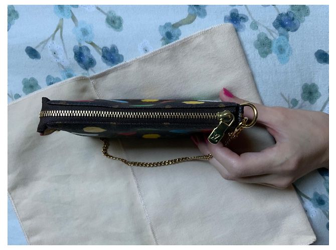 Louis Vuitton Pochette Monogram Yayoi Kusama "Dots Infinity" Marrone Multicolore - vista 5