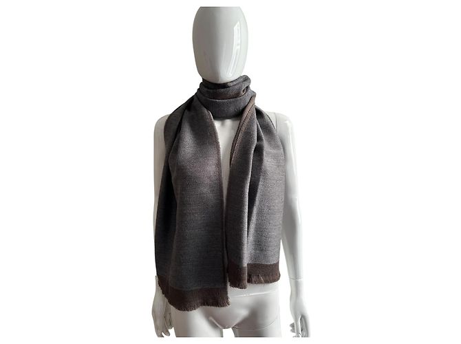 Yves Saint Laurent Monogramm-Schal grau aus Wolle Braun - Ansicht 15