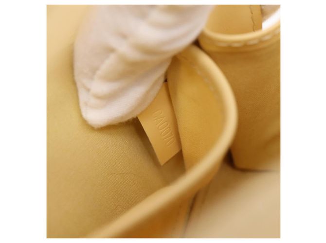 Louis Vuitton Honfleur Epi Leather Beige - vista 7