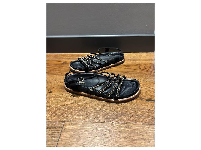 Sandali con catena in pelle nera Chanel Nero - vista 11