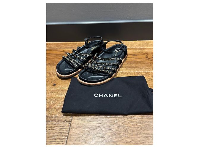 Sandali con catena in pelle nera Chanel Nero - vista 7