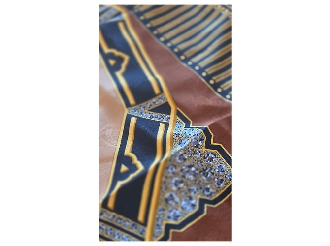 Foulard in seta Cartier Must de Cartier - Marrone e Beige D'oro - vista 7