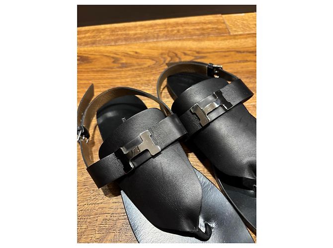 Hermès Sandali thong in pelle nera con logo H Hermes Nero - vista 9