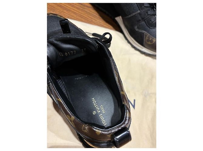 Sneakers Louis Vuitton Run Away Marrone Nero - vista 4