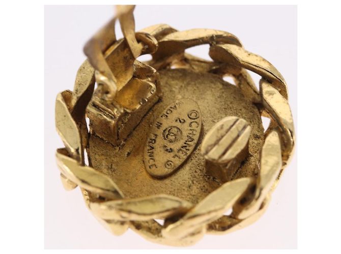 Orecchini CHANEL Metallo Tono Oro CC Auth 197928M - vista 7