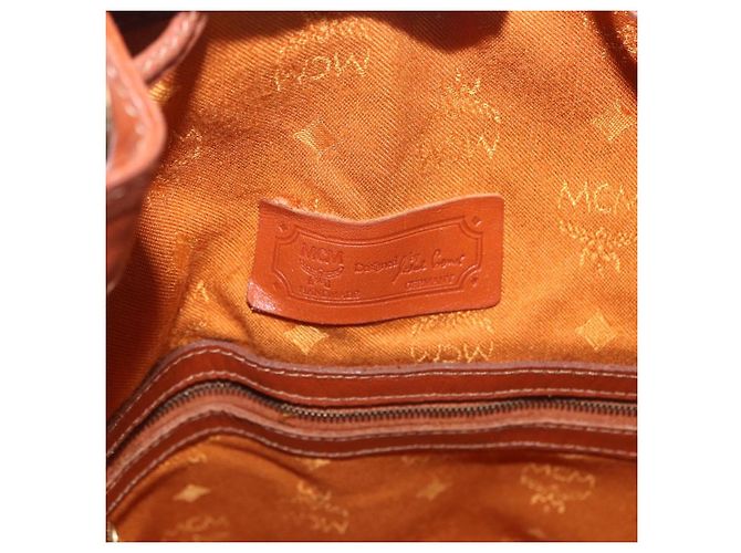 Borsa a tracolla MCM Vicetos Logogram PVC Leather Brown Gold Auth 201008 Marrone D'oro - vista 18