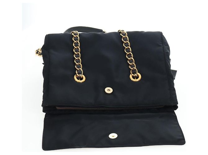 Borsa a tracolla con catena PRADA Nylon Nero Oro Auth 199857V D'oro - vista 20